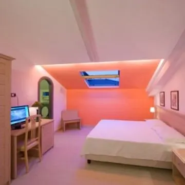 Belvedere לינה וארוחת בוקר